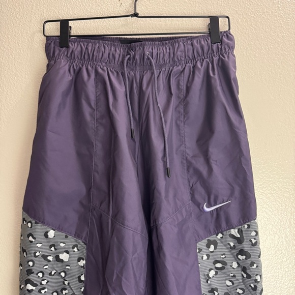 Nike Vintage Track Pants Leopard Size Large - Picture 3 of 8
